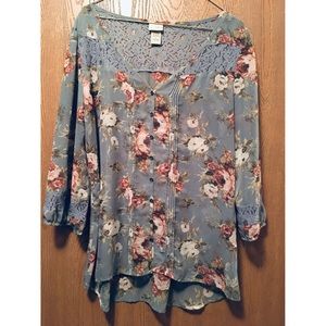 Women’s Daytrip Casual Top